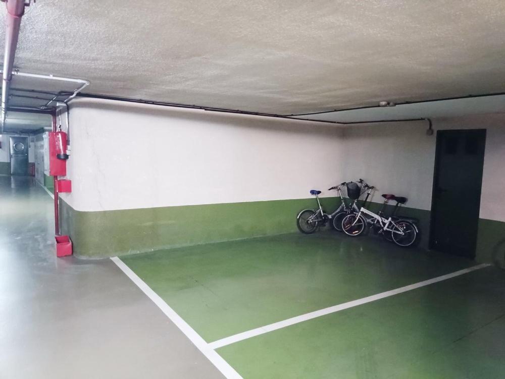 Lore - Parking Y Bicis Gratis San Sebastián Zewnętrze zdjęcie